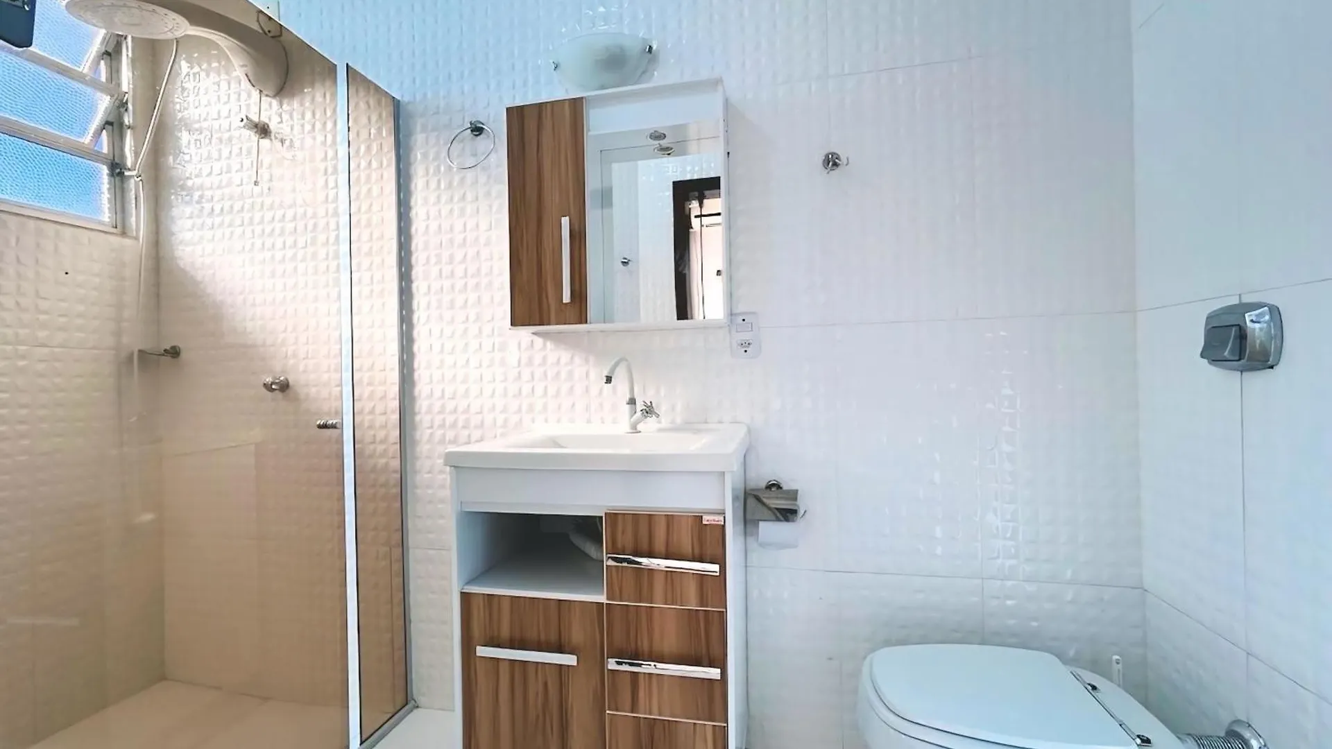 Elegante E Confortavel Proximo Ao Centreventos Joinville 0*,